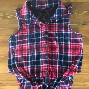 6/$25 Red plaid  button down tie at waste shirt